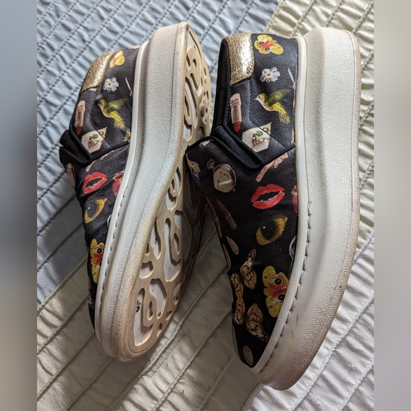 McQueen Obsession Slip On - Picture 3 of 9